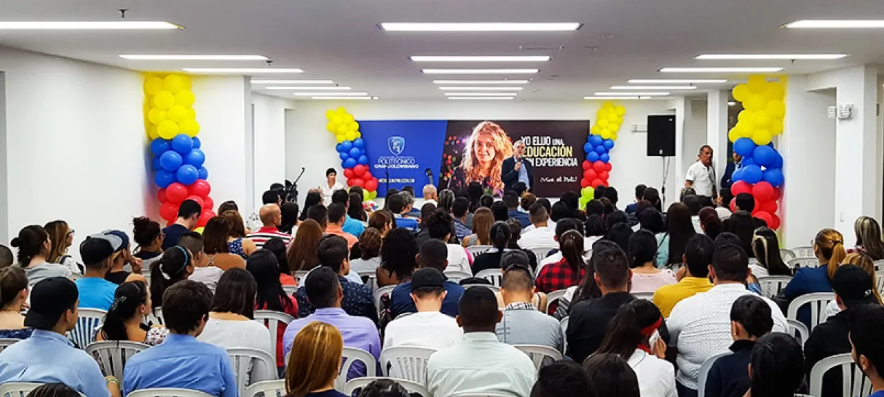 bienvenida_poli_medellin_grancolombiano_estudiantes.jpg