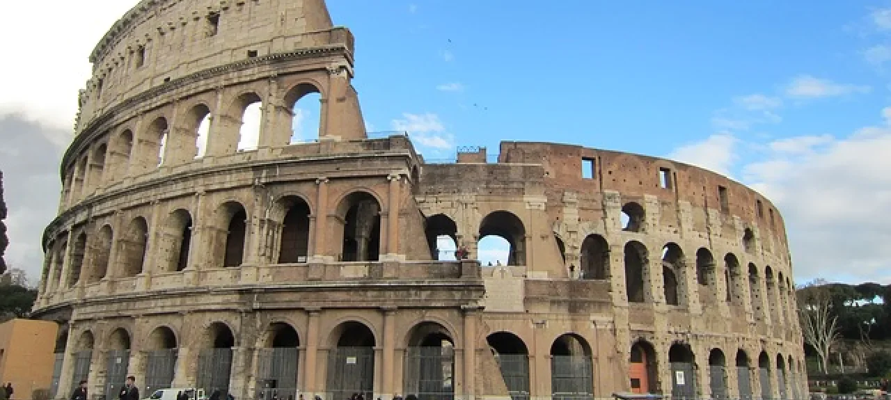 colosseum-274895_640.jpg
