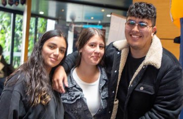 Estudiantes prácticas universitarias empresariales